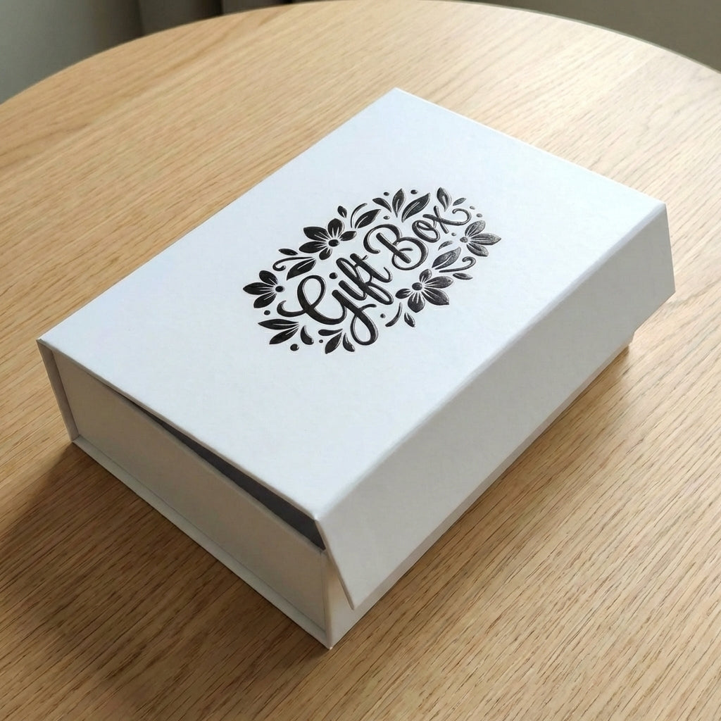 Gift box logo-printing example — image 9