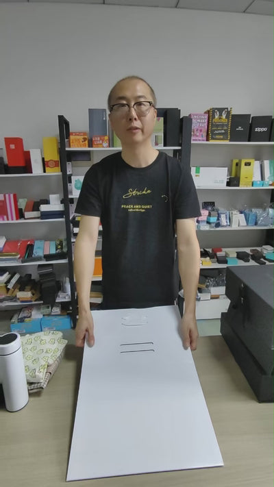 Foldable gift box demonstration for apparel shoes and accessories
