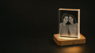 Personalized 3D crystal heart photo gift with wood LED base