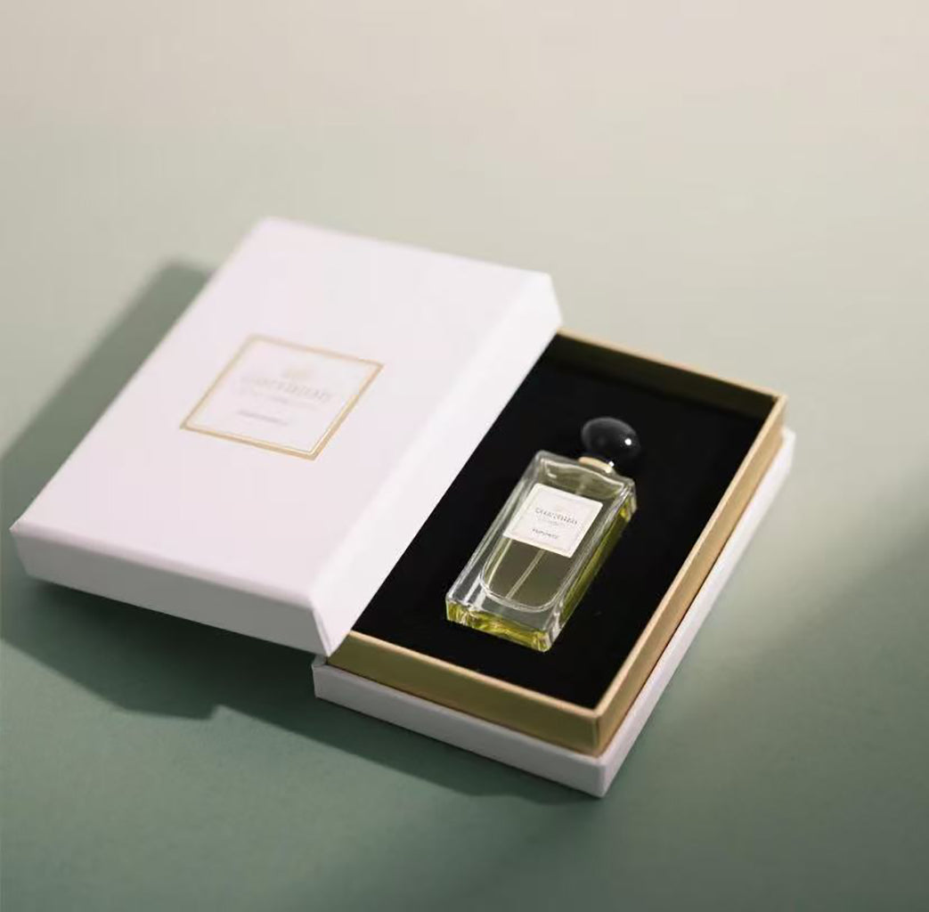 Gift box packaging sample — image 2